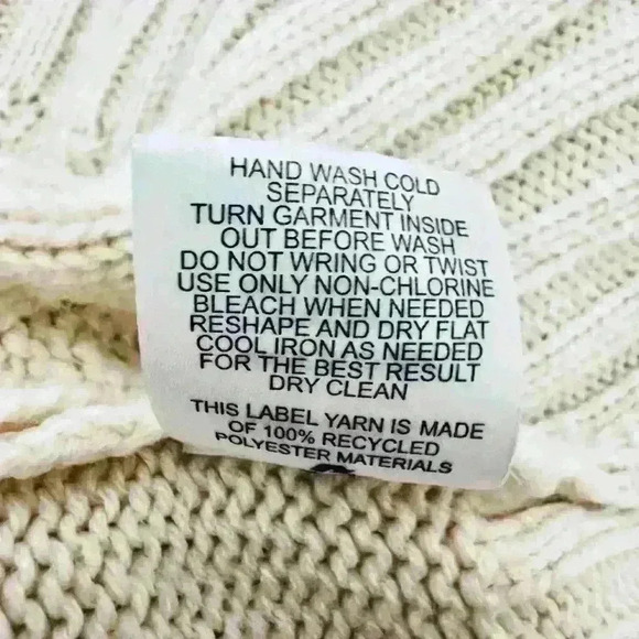 Pink Rose Women’s Size Medium Cream Cropped Full Zipper Sweater, Knit - Picture 8 of 8